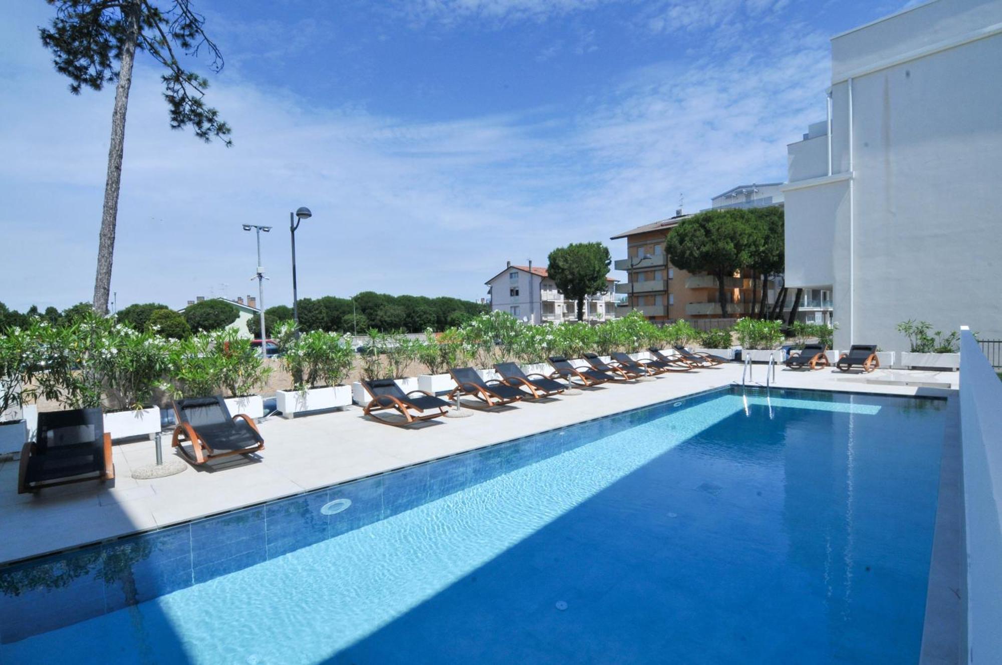 Marina Suites & Apartments 4 Stelle S Caorle Luaran gambar